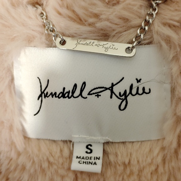 Kendall & Kylie Blush Teddy Jacket - Picture 5 of 9